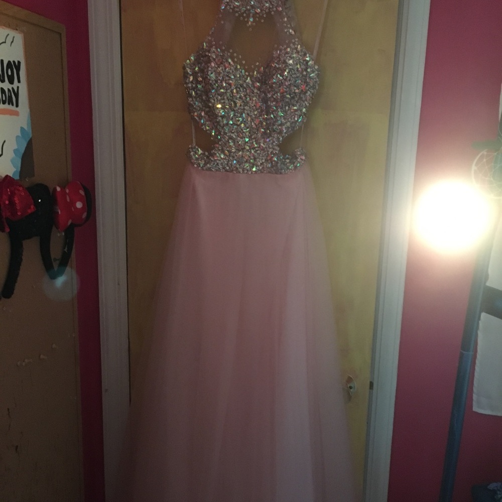 Prom dress - Picture 4 of 4